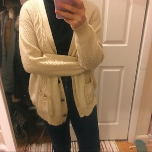 Forever21 beige warm cozy winter cardigan